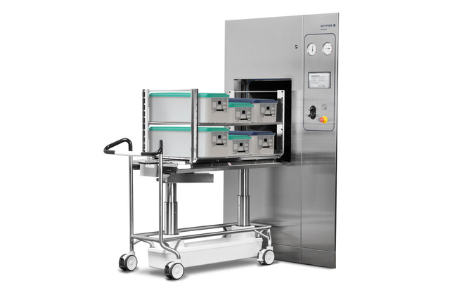 Getinge Solsus 66 Sterilizer with smart adjustable height trolley