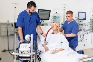 Cardiohelp System in ICU