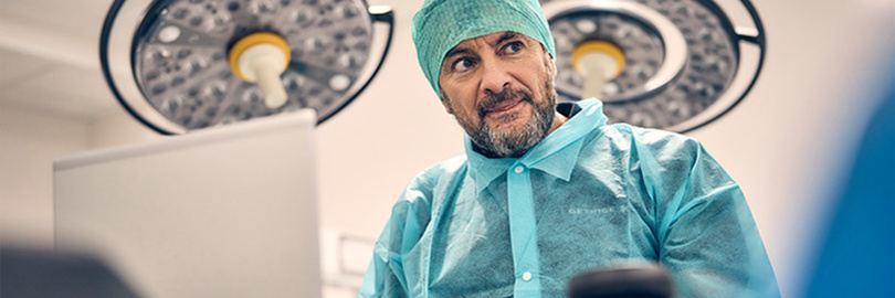 service technician working in OR